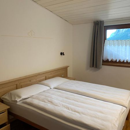 Residence Villa Erica Molveno Buitenkant foto