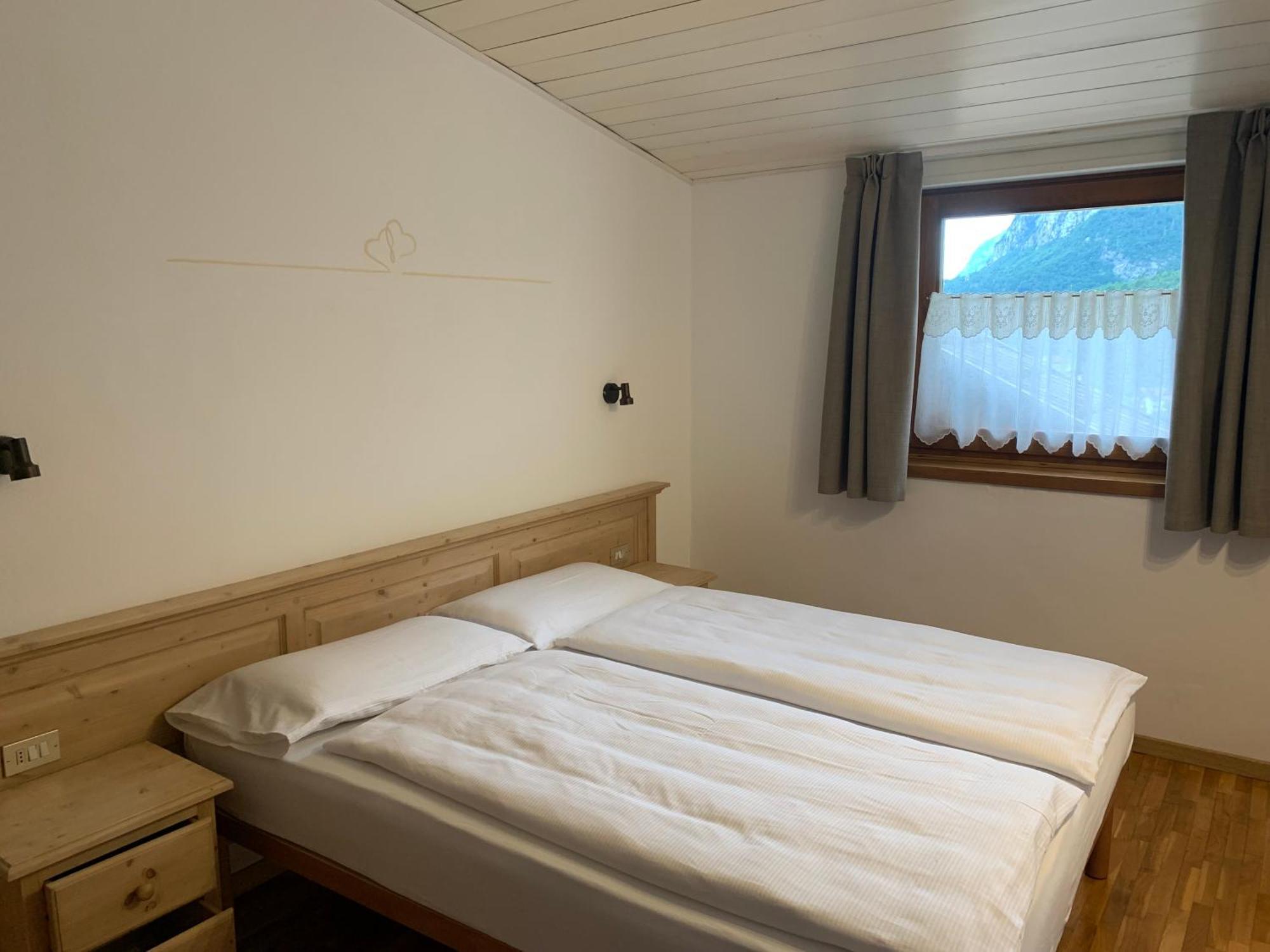 Residence Villa Erica Molveno Buitenkant foto